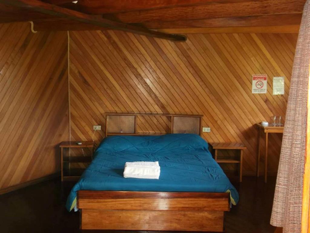 Sabana Redonda Hotel Las Fresas Del Volcan Poas חדר תמונה