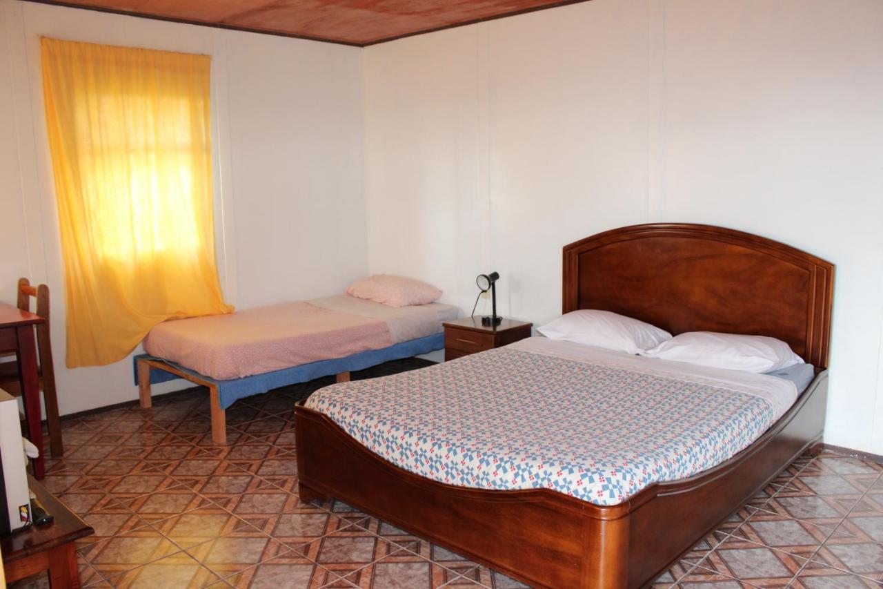 Sabana Redonda Hotel Las Fresas Del Volcan Poas מראה חיצוני תמונה